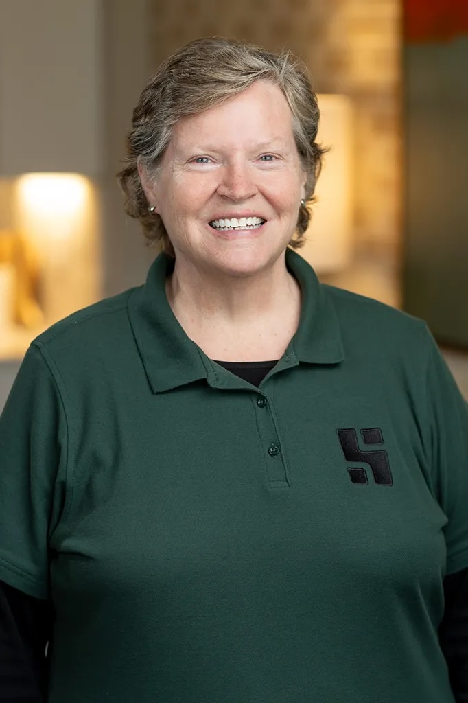 Dodie Johnson, Accounts Payable
